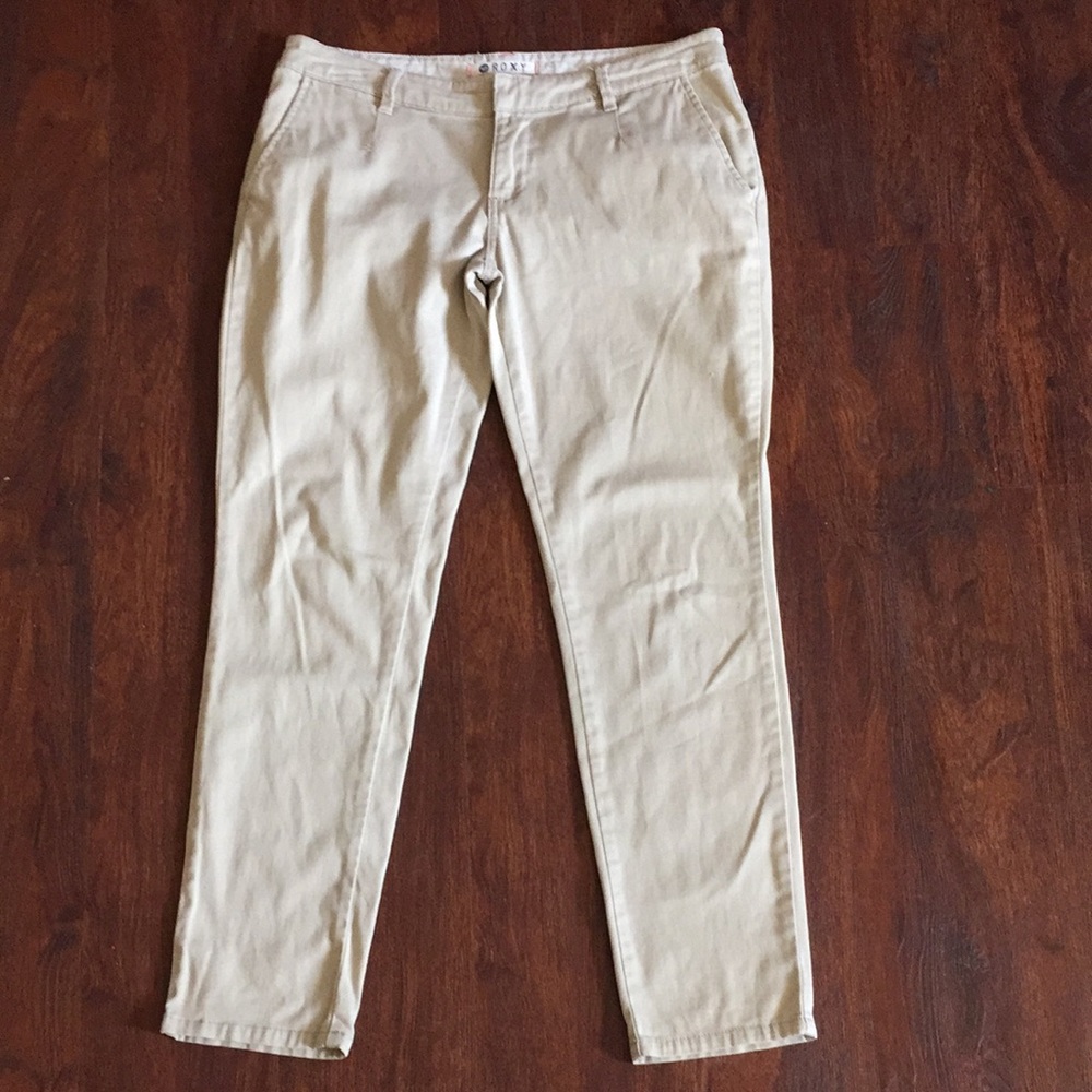 - - Roxy women jeans size 7